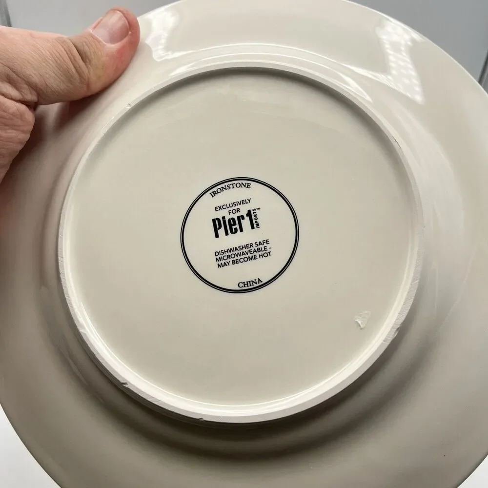 Pier 1 Ironstone Christmas Holiday Plaid 8.75